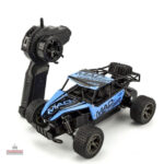 Véhicule tout terrain, télécommande innovante