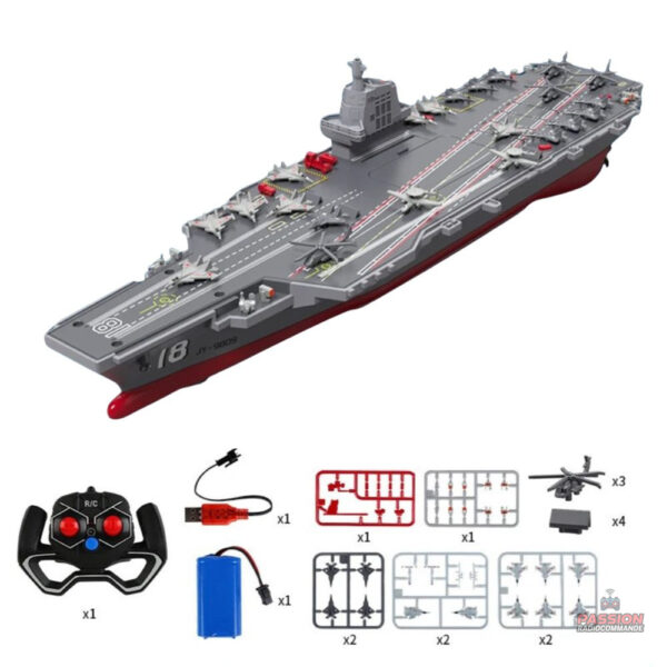 Bateau de guerre radiocommandé pour des batailles aquatiques