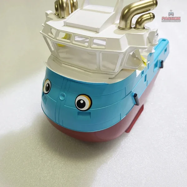 Véhicule nautique télécommandé
