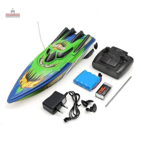 Bateau de course télécommandé, divertissement en extérieur