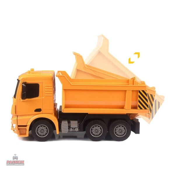 Camion télécommandé avec fonction déchargement