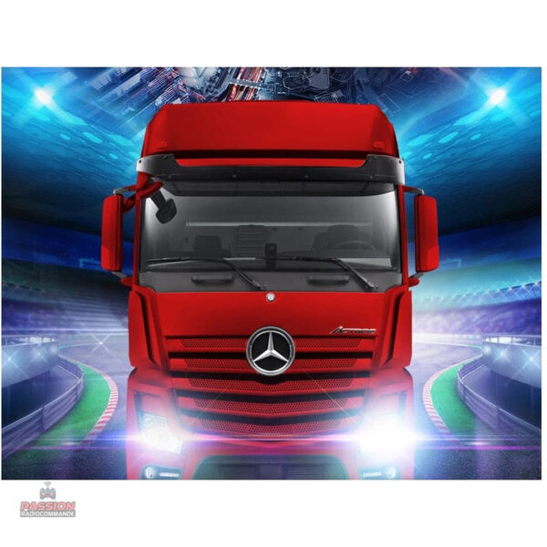 Camion télécommandé Mercedes aux couleurs vives