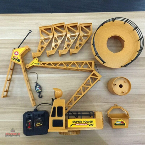 Grue télécommandée pour des aventures de chantier
