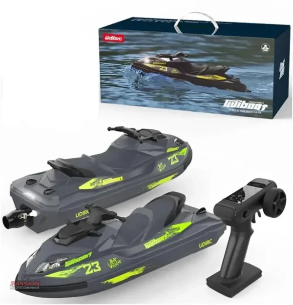 Bateau télécommandé jet ski rapide et agile