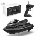 Bateau télécommandé design moderne pour les jeux aquatiques