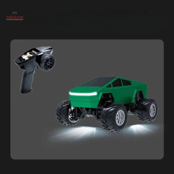 Tesla 4WD, véhicule radiocommandé adapté au terrain