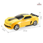 Modèle de voiture radiocommandée avec transformation