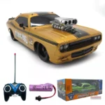Modèle compact de voiture de drift télécommandée