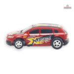 Modèle de voiture radiocommandée colorée