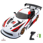 Voiture de drift RC avec design aérodynamique