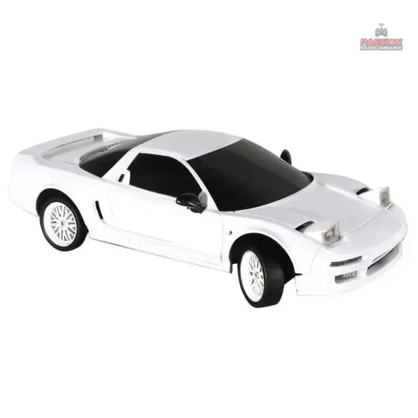 Voiture RC drift compacte pour des sessions de vitesse