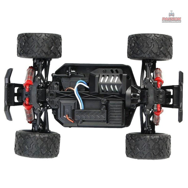 Voiture télécommandée idéale pour les courses intérieures