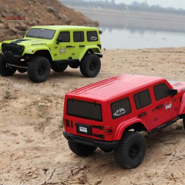 Modèle 4x4 télécommandé, conçu pour les adultes