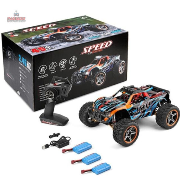 Cascade avec voiture télécommandée adaptée aux enfants
