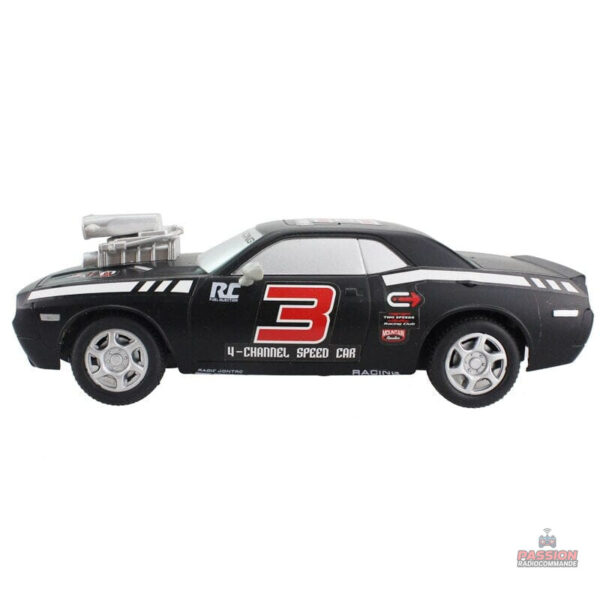 Voiture de course télécommandée, modèle Dodge Charger