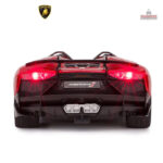 Voiture radiocommandée design Lamborghini rouge