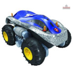 Voiture RC adaptée aux aventures aquatiques