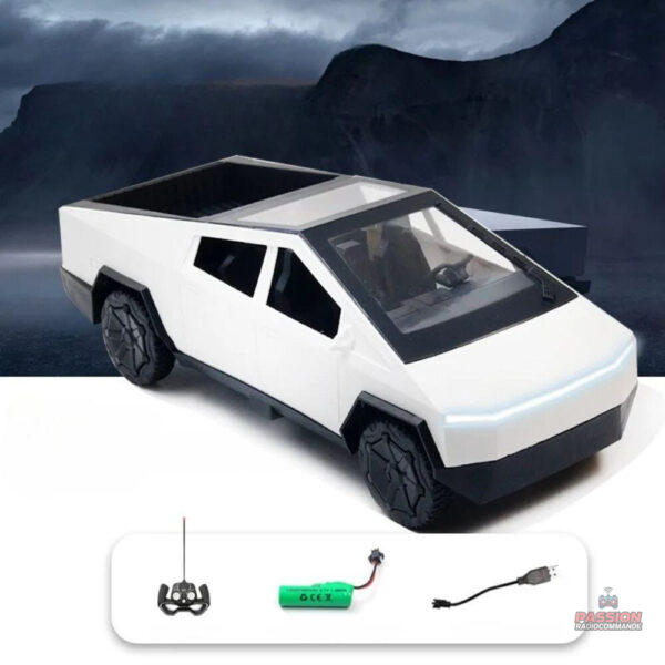 Accessoire de loisir avec voiture Tesla à télécommande